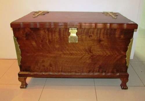 Inbuia Kist with Brass Detail. Large. Vintage. Approximately 1.02 m long x 56 cms Deep x 65 cms high