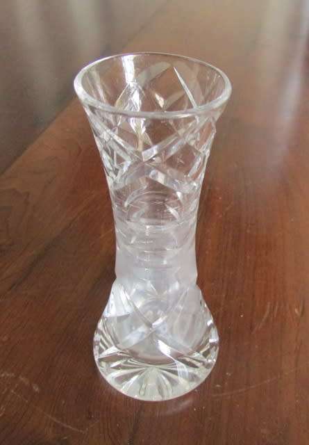 Vintage Crystal Bud Vase Approximately 10 cms high