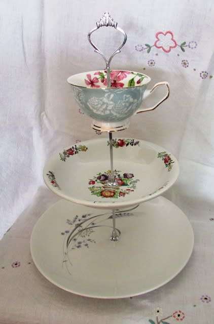 3 tier vintage porcelain cake stand approximately Diameter 25 cms