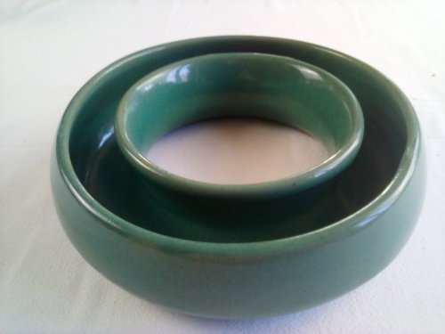 Retro Centerpiece Vase approximately D 18 x H 5 cms