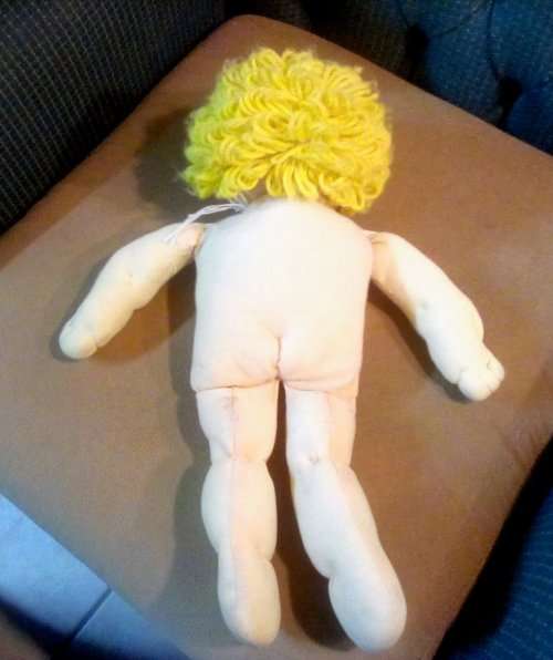 Cabbage Patch Doll collectable vintage approximately 43 cms long
