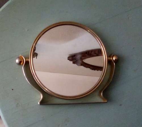 Retro vanity tilt mirror on stand magnifying/normal table top make up mirror 14 x 17 cms
