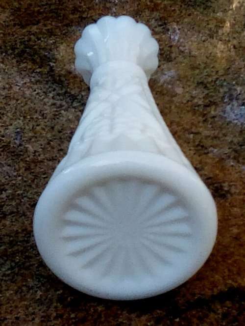 White milk glass vintage bud vase approximately D 6 x H 16 cms