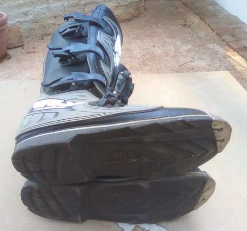 Motor Cross Fly Racing `Boots Built to Ride` size 10