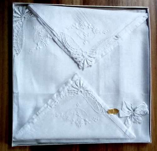 Boxed vintage handkerchiefs x 3 unused Gstaad Switzerland