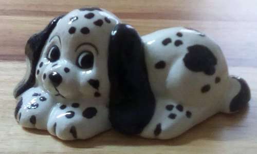 Stunning `SPANIEL PUPPY` Ceramic figurine signed circa 1997 app. 11 x 7 cms