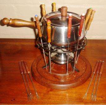 Retro stunning Fondue Set
