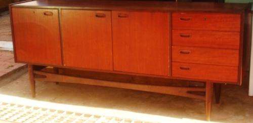Retro sideboard approximately 183cm long x 46cm deep x 80cm high
