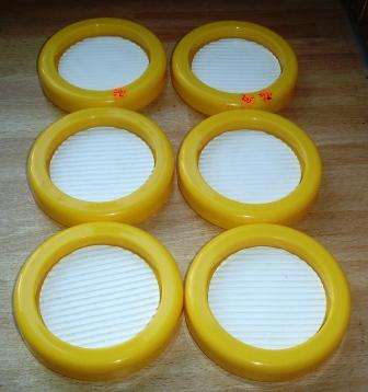 Retro style yellow coasters x 6.Approx. 11cmd