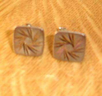 Retro cuff links