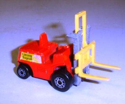Retro "Matchbox" Forklift truck.No.15 Lansing Bagnall.Circa 1972. Made in England