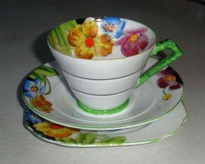 Retro hand painted "Foreign" trio