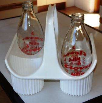 Retro "Clover" 1 litre milk bottles x 2 in carrier