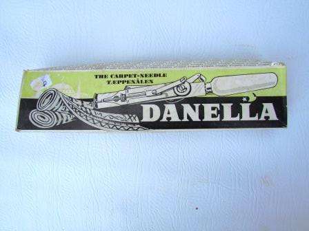 Retro "Danella " Carpet Needle - In Original Box with Instructions, As New. Approx. 25 cm Long.