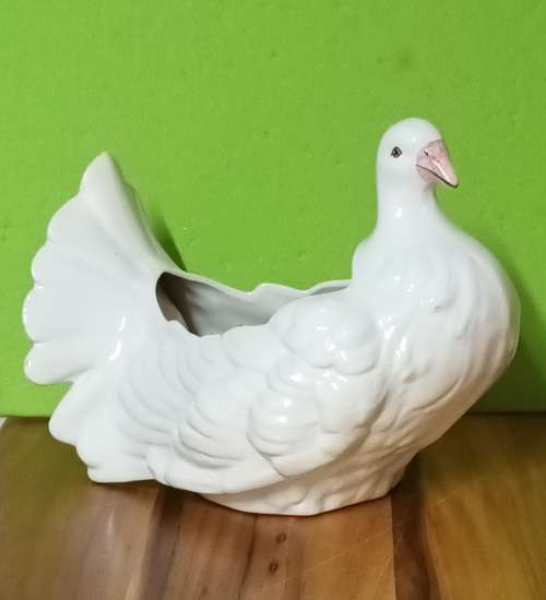 `DOVE` circa 1953 Faiarte Porcelain Large and beautiful Planter