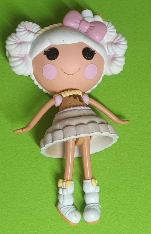Lalaloopsy Marshmallow doll vintage T M & Co app. 35 cms long