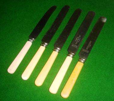 5 x Bone handled knives - Assorted