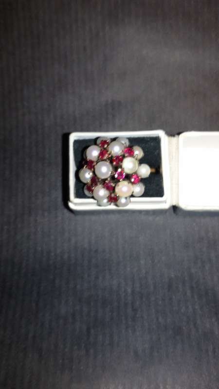 Yellow Gold THAI PRINCESS Ring with Rubies and Pearls