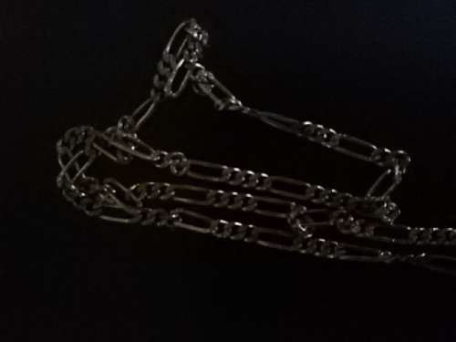 AMAZING 9CT YELLOW AND WHITE GOLD NECKLACE