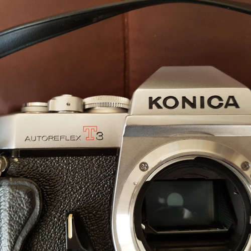 KONICA AUTOREFLEX T3 FILM CAMERA