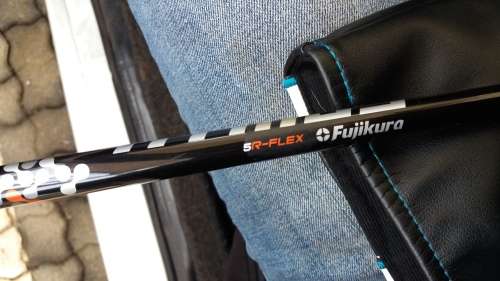 Callaway Rogue 9 degree driver, adj tool and cover incl Club is fitted with a Regular flex shaft