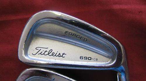 TITLEIST 690.CB IRONS, 3-PW, DYNAMIC GOLD S300 STEEL SHAFTS WITH TAYLOR MADE GRIPS