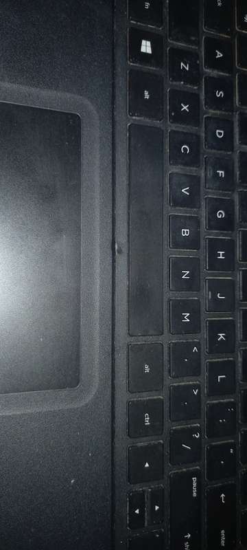 HP AMD E1-2100 APU with Radeon HD Graphics Laptop