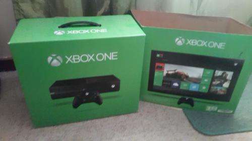 XBOX ONE !!!GREAT CONDITION!!! QUICK SELL!!