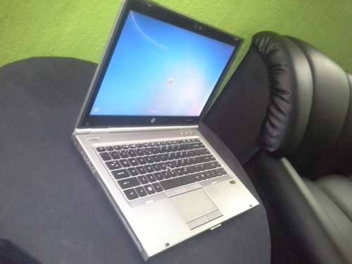 HP Elitebook 8460p Core i7 - 2620 (please read)