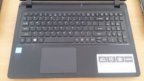*Late 2016* 15.6" Acer Aspire Es 15, i5 6th Gen, 8Gb Ram, 1Tb Hdd