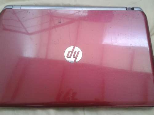 HP Pavilion 15-n097sa - 15.6" - Core i5 4200U - 4 GB RAM - 1 TB HDD