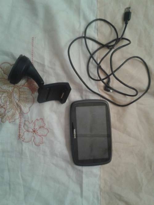 TomTom GO 500 Portable Vehicle GPS