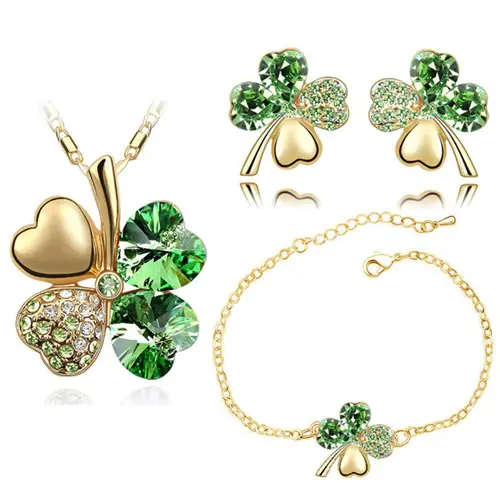 Crystal Green Clover 4 Leaf leaves heart pendant Jewelry