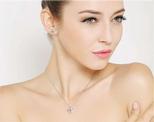 Four Leaf Clover Choker Necklace  Flower 925 Sterling Silver Pendant Jewelry