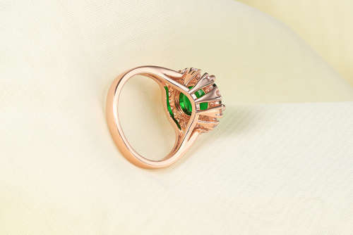 Villa Rose Ring Rose gold Emerald Green Austrian Crystal jewelry