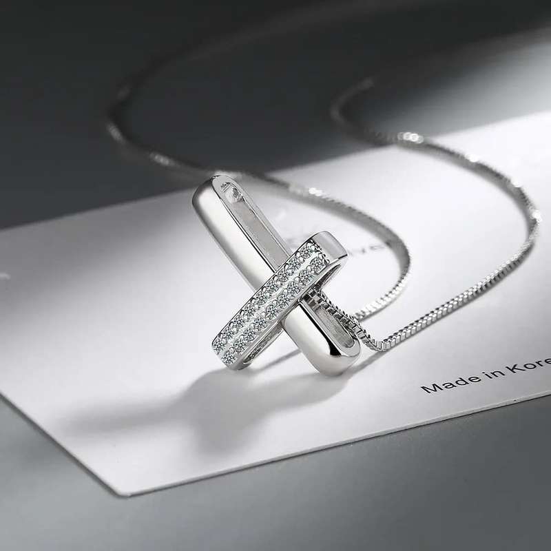 Crossed  Pendant Necklace Chain in 925 Sterling Silver