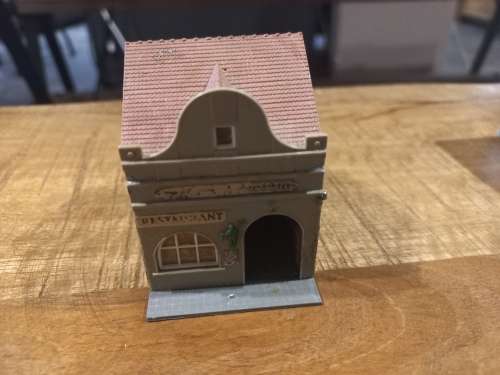 MARKLIN Z MINI CLUB SET AND BUILDINGS