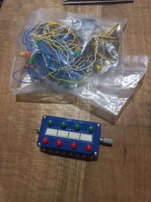 MARKLIN Z MINI CLUB SET AND BUILDINGS