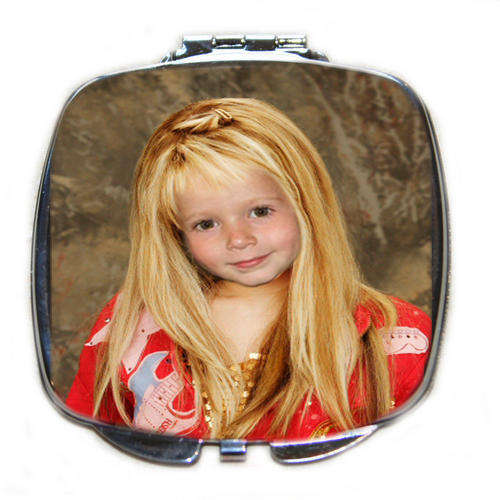 Compact mirror
