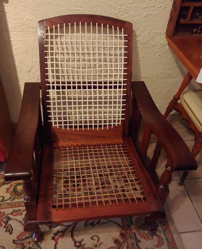 ANTIQUE MATCHING MORRIS CHAIRS  SOUTH AFRICAN STINKWOOD with free matching riempie stoel