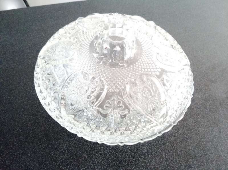Beautiful Pressed Glass Dish Bowl With Lid