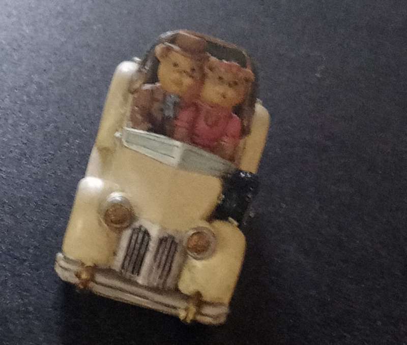 Vintage Collectable Cherished Teddies with car figurant.