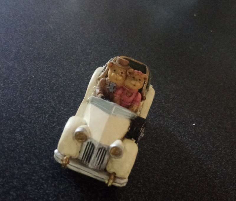 Vintage Collectable Cherished Teddies with car figurant.