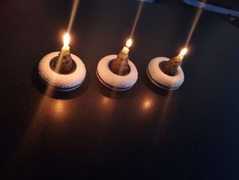 Beautiful 3 Pce Centre Piece Wheel Shaped Candle Holders with Candle