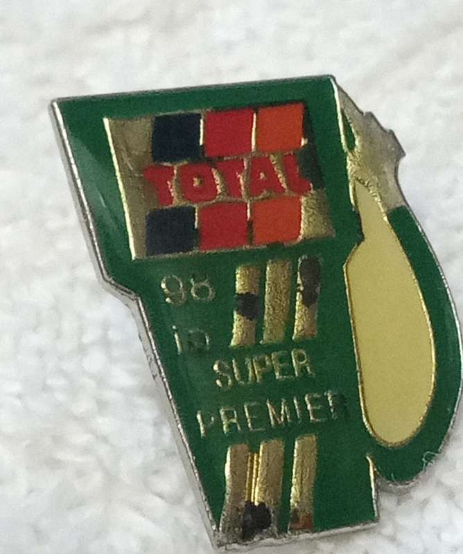 VINTAGE COLLECTABLE TOTAL SUPER PREMIER OIL STATION LAPEL PIN
