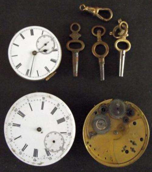 POCKET WATCH MECHANSIMS x 3 & KEYS - SPARES