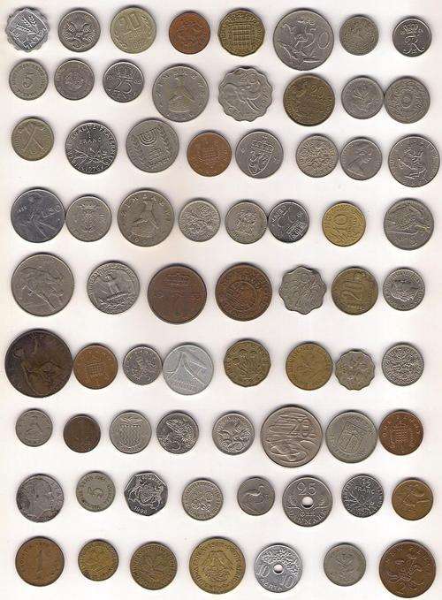 WORLD LOT OF COINS +/- 375 incl CROWNS, 1800's Hong Kong, Great Britain, France etc