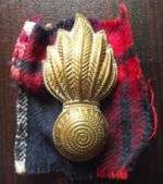 WW II SA ARTILLERY COLLAR WITH TARTAN BACKING