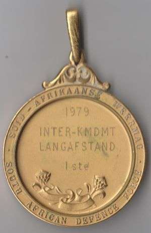 1979 SADF INTER KMDMT LANGAFSTAND GOLD SPORTS MEDAL FOR SHOOTING