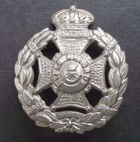 BOER WAR RIFLE BRIGADE CAP BADGE - QUEEN VICTORIA CROWN
